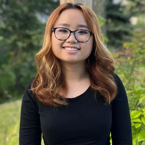 Headshot of Nhi Doan