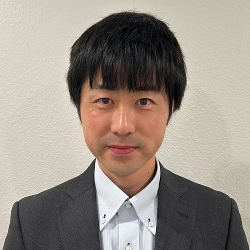 Headshot of Daisetsu Aoyama