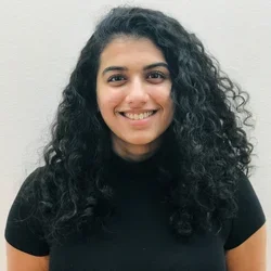 Headshot of Devaki Abhyankar